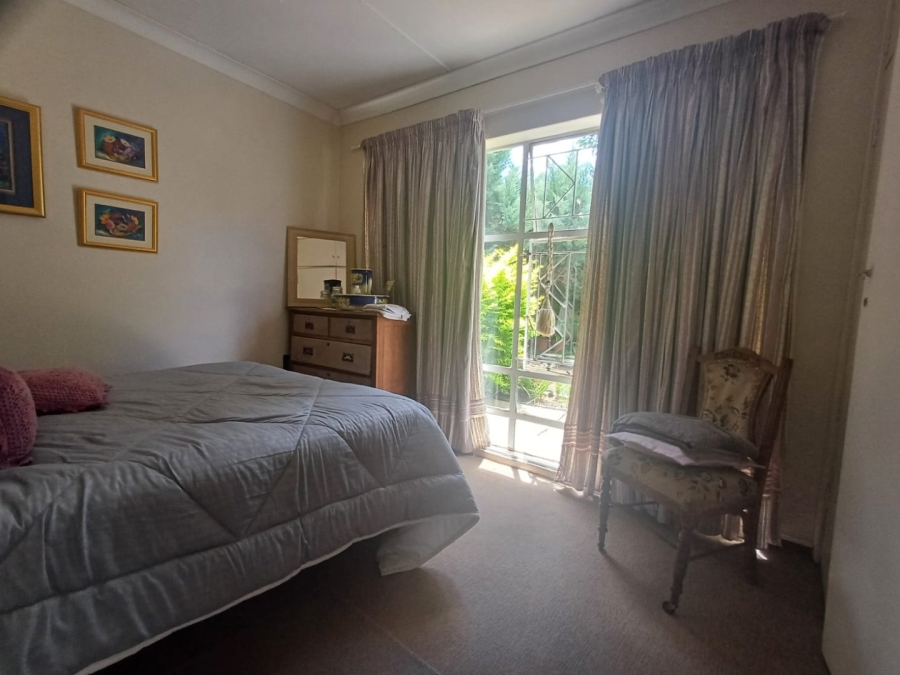 5 Bedroom Property for Sale in Wilkoppies North West